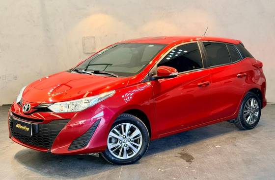 TOYOTA YARIS 1.3 16V FLEX XL LIVE MULTIDRIVE